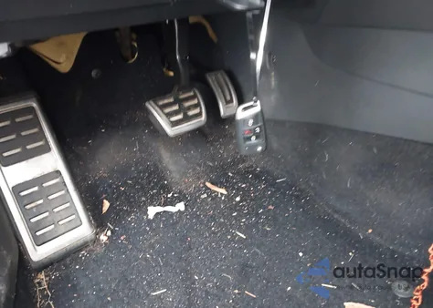 2017 Volkswagen Golf Gti Autobahn 4-Door/S 4-Door/Se 4-Door/Sport 4-Door z USA, uszkodzony, nr VIN 3VW447AU9HM058629